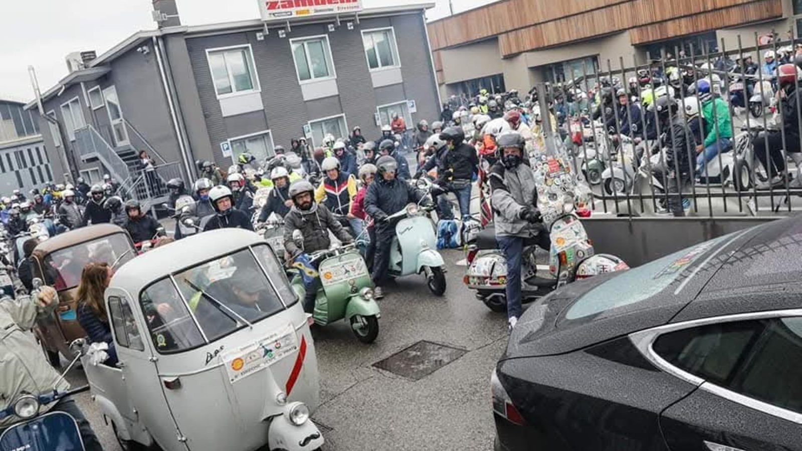 Vespe Partenza